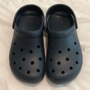 navy blue crocs